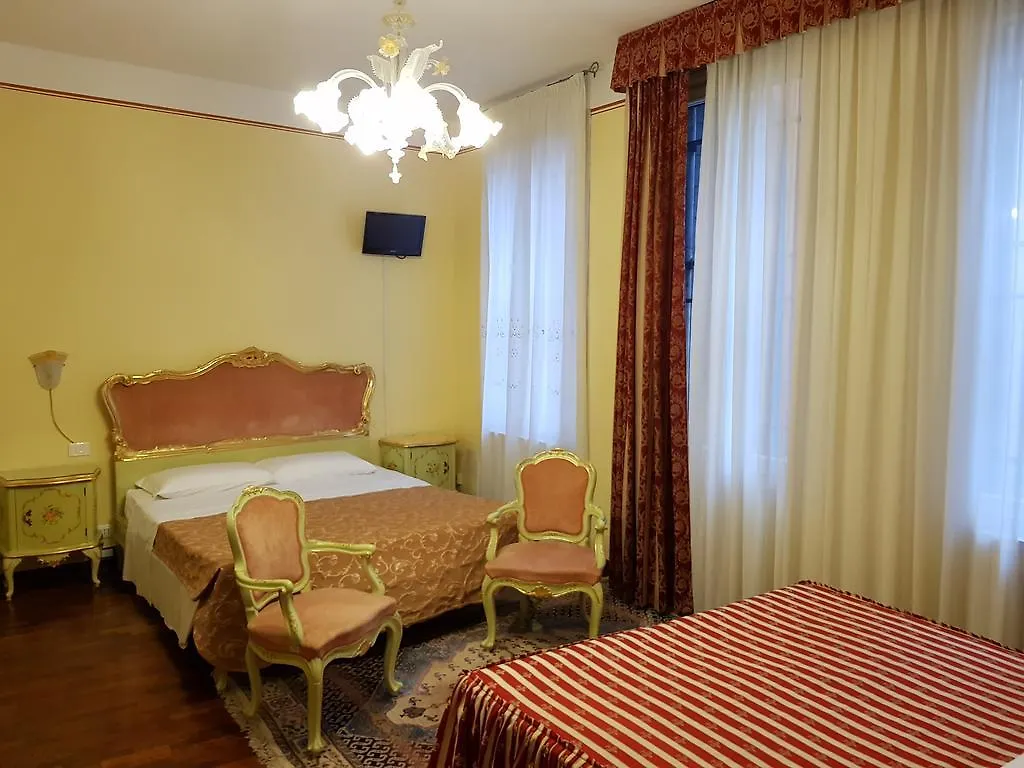 *** Guest house Residenza Grisostomo Hotel Venice Italy