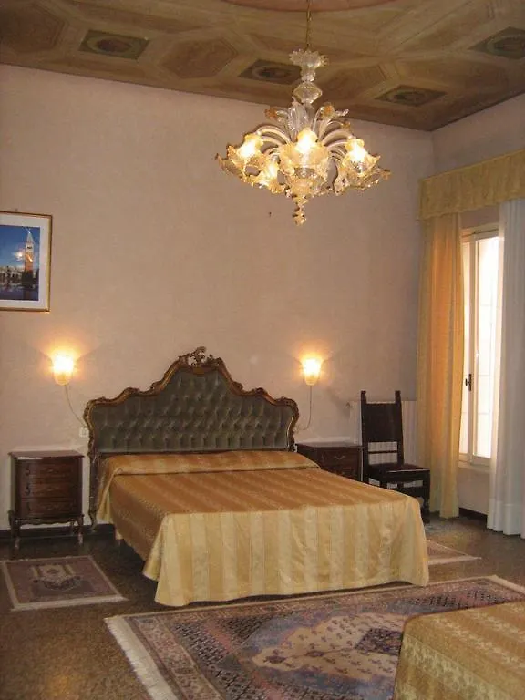 Hotel Residenza Grisostomo Venedig